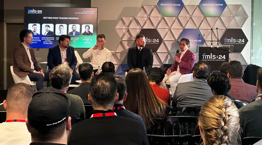 美联储威廉姆斯表示掌握关税细节至关重要。