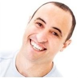 星链强调不打算主导美国联邦航空管理局现有的电信合同，只是在寻求“对一个衰退系统的局部改善”。